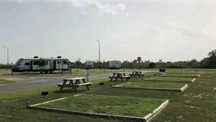 Lake Charles RV Resort in Iowa LA Location Image