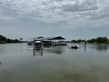 Willow Beach Marina
