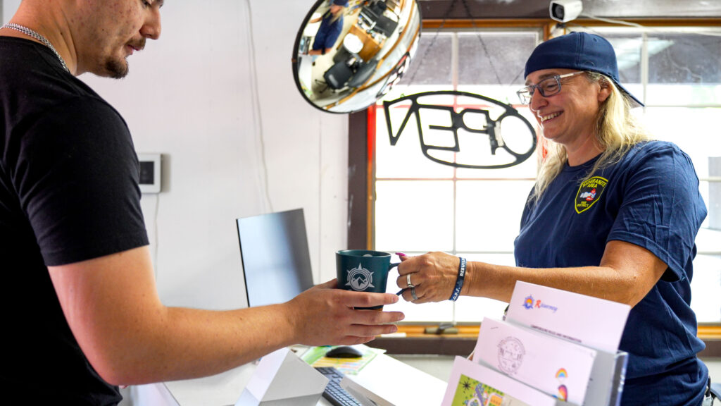 Pearl Lake Bar and Grill