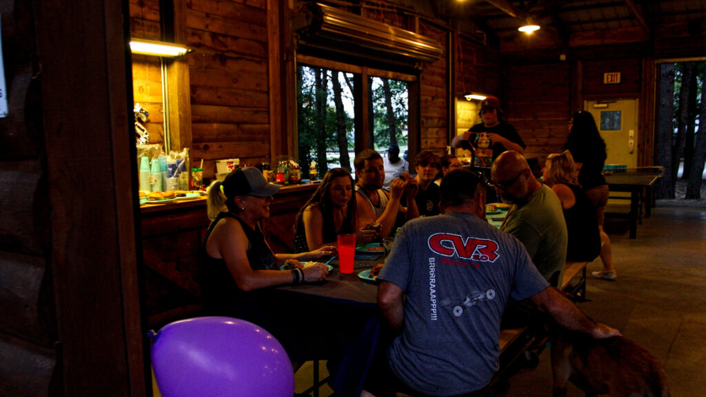 Elkhart RV Resort Pizza and Ice Cream Shop