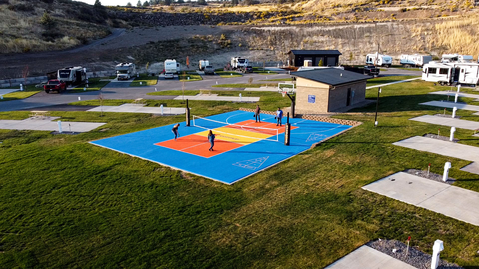 Klamath Falls RV Resort by RJourney