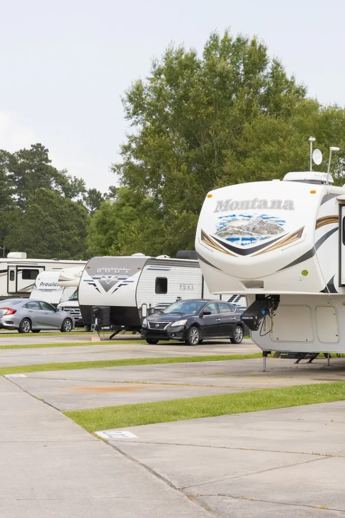Premium RV sites at Lakeside RV Resort
