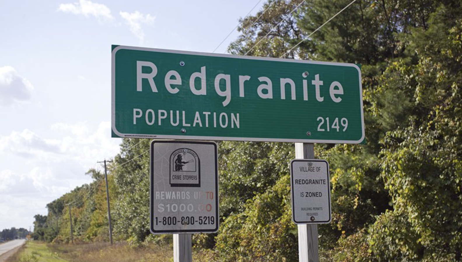 Sign for Redgranite, WI, with population.