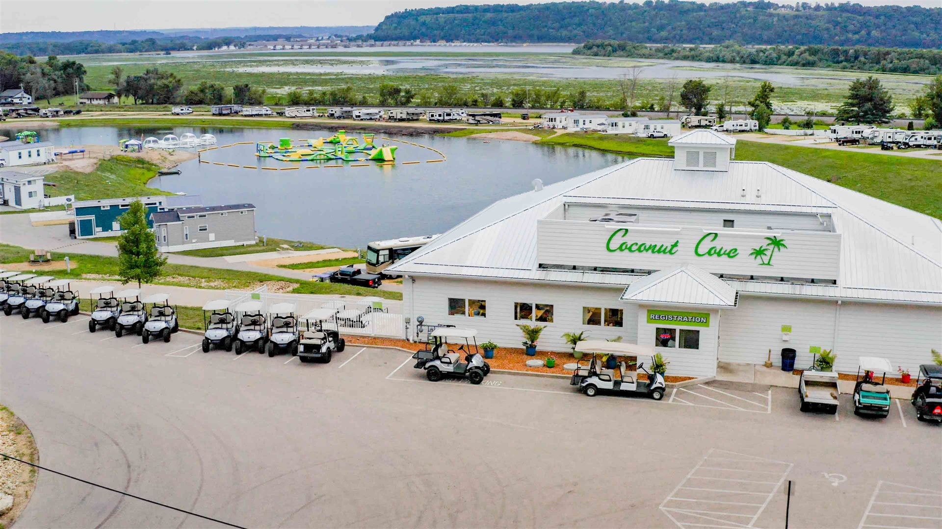 Glamping Near Hazel Green, WI