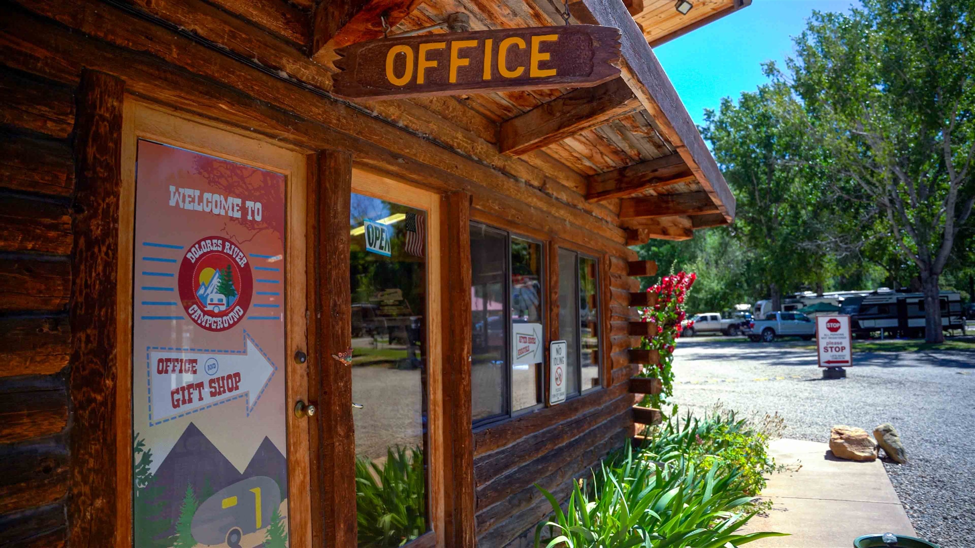 Full Hookup RV Parks Near Dolores, CO