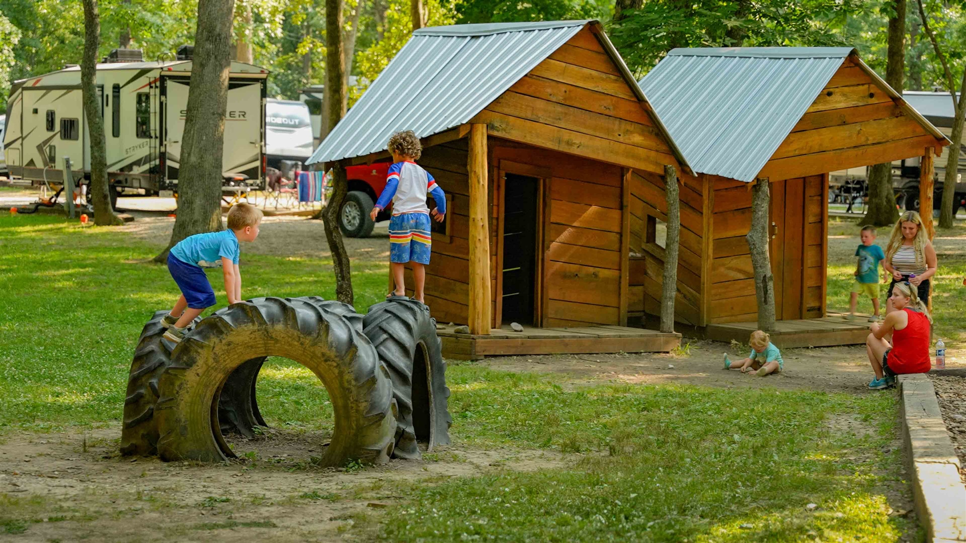 RV sites at Perryville RV Resort in Perryville, MO