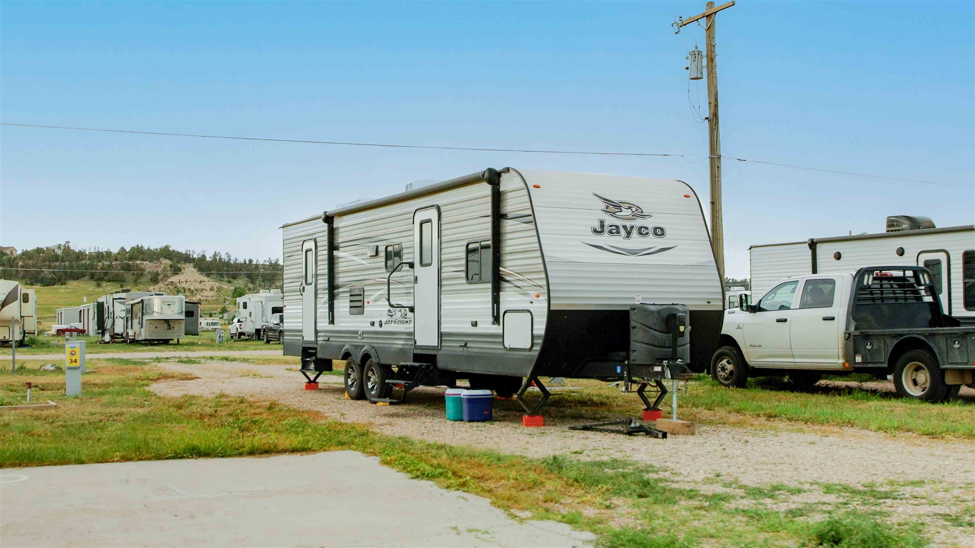 Pet-Friendly RV Parks Near Pine Bluffs, WY