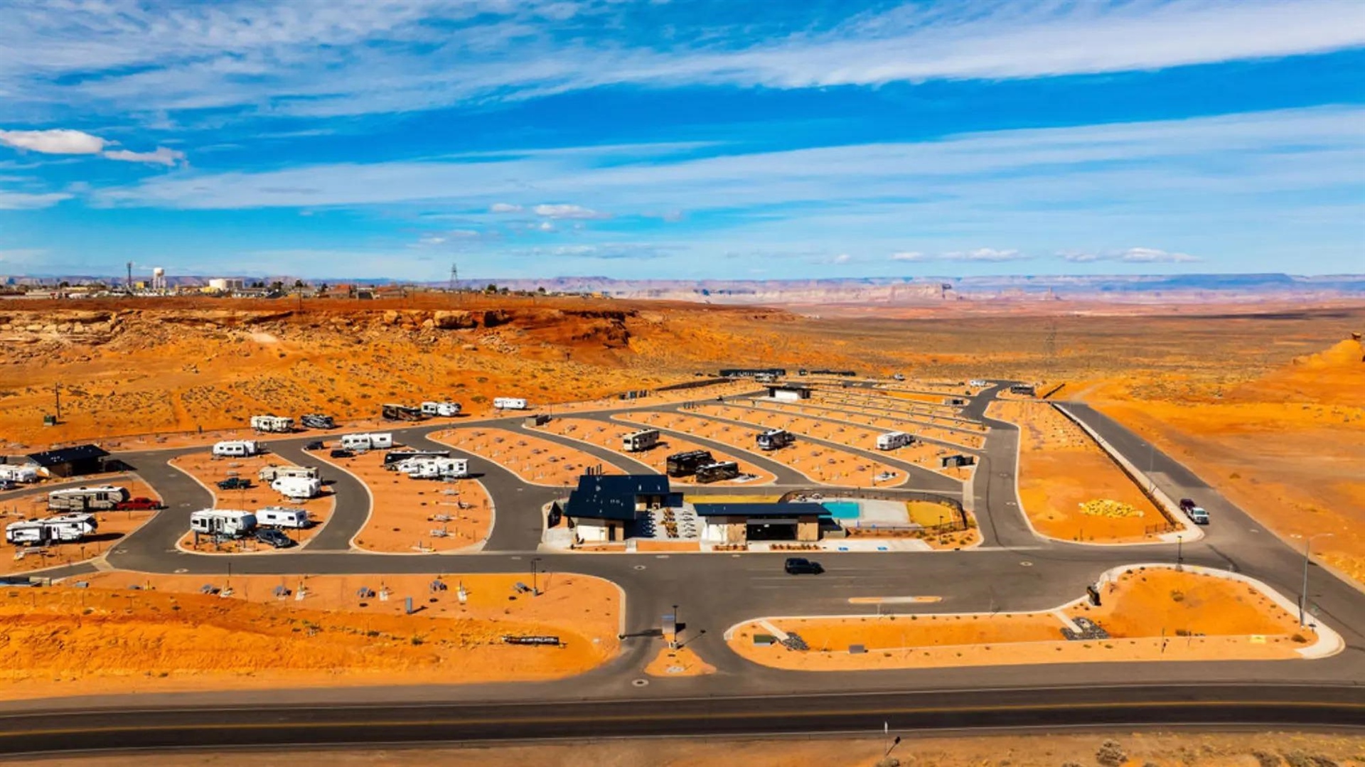 Full-hookup RV sites on gravel pads with red rock views at Roam Horseshoe Bend RV Resort, 15 minutes from Lake Powell