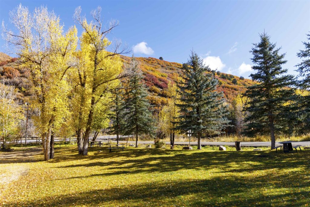 Mirror Lake Scenic Byway: An RVer’s Mile-by-Mile Guide