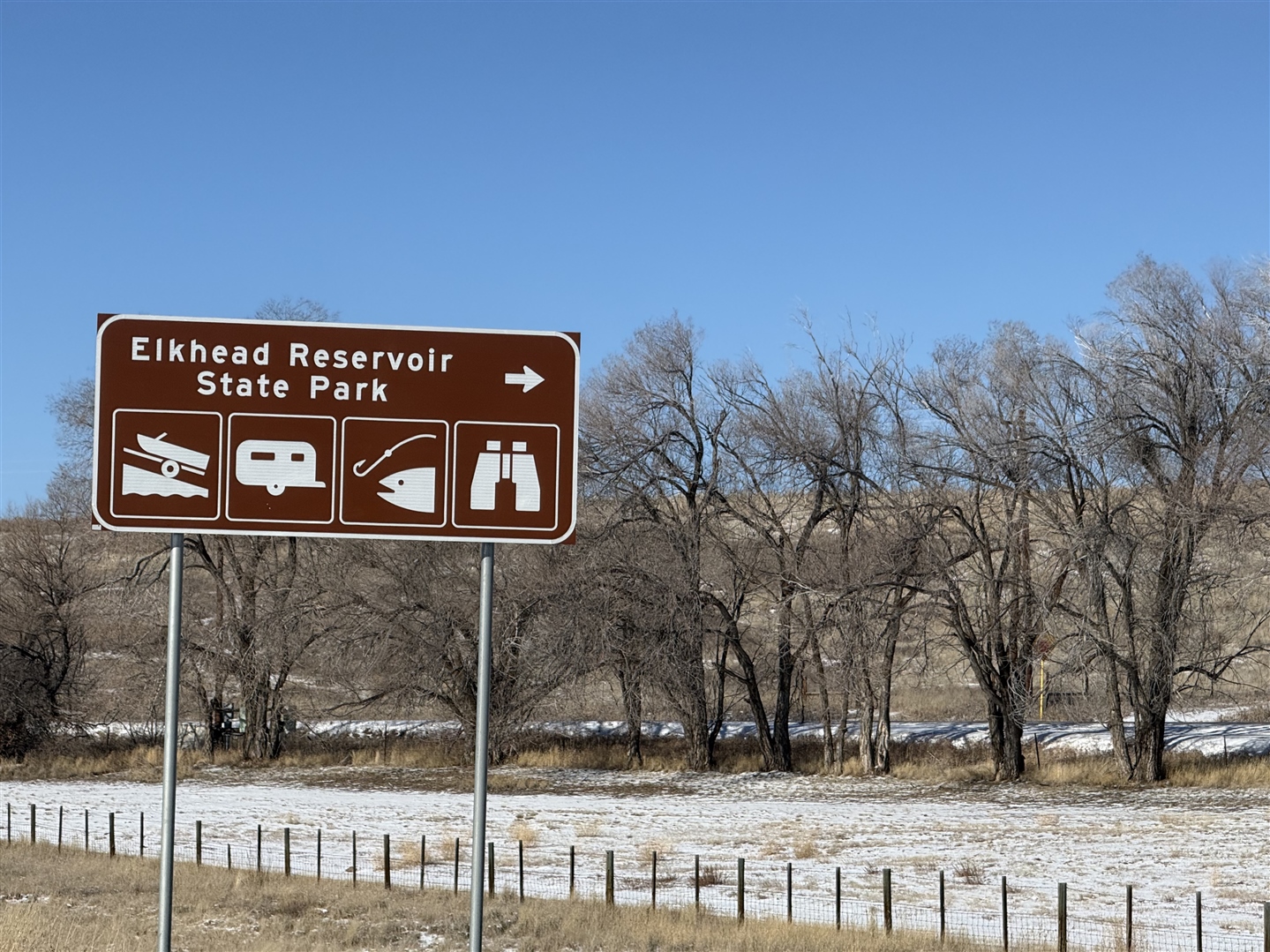 Reservoir and open public land scenery in the Craig, Colorado hunting region